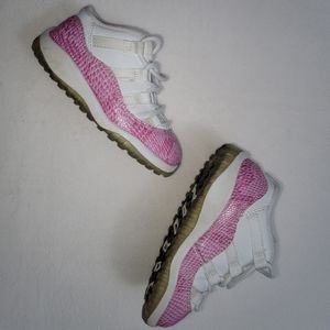 Air Jordan 11 pink snakeskin sz8c